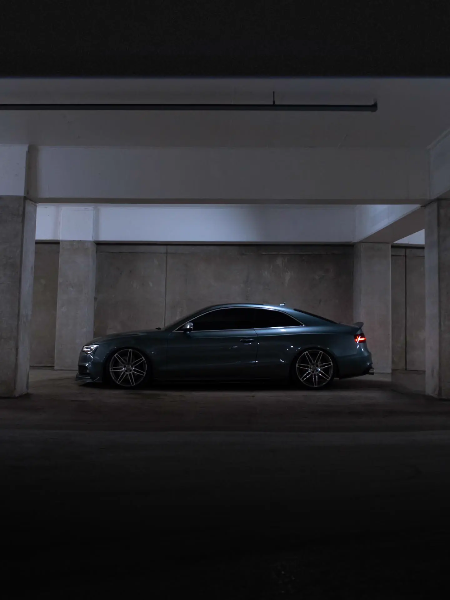 Slammed Audi B8.5 A5 Coupé 2.0T
