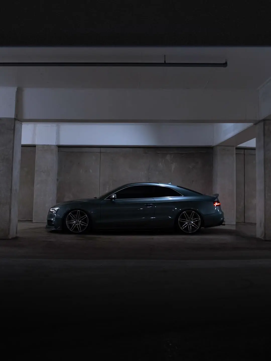 Slammed Audi B8.5 A5 Coupé 2.0T
